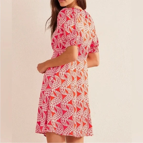 Boden NWT Red Satin Tea Dress- Size 6R - Picture 3 of 11